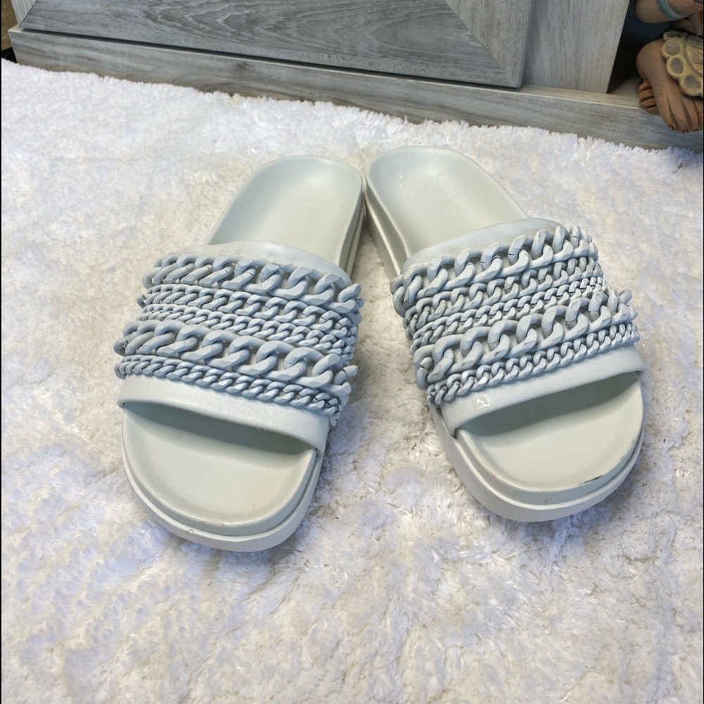 KENDALL + KYLIE Shiloh Platform Chain Link Slide 6